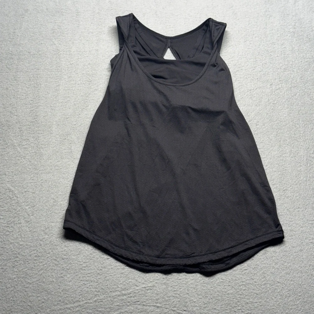 Lululemon 2-in-1 Tank Top Built-in Sports Bra Strappy Back Black Size 4 Yoga Gym